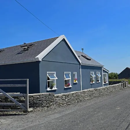 Ballyv House: Private King With En-suite Bathroom, Breakfast, Near Cliffs Of Moher *